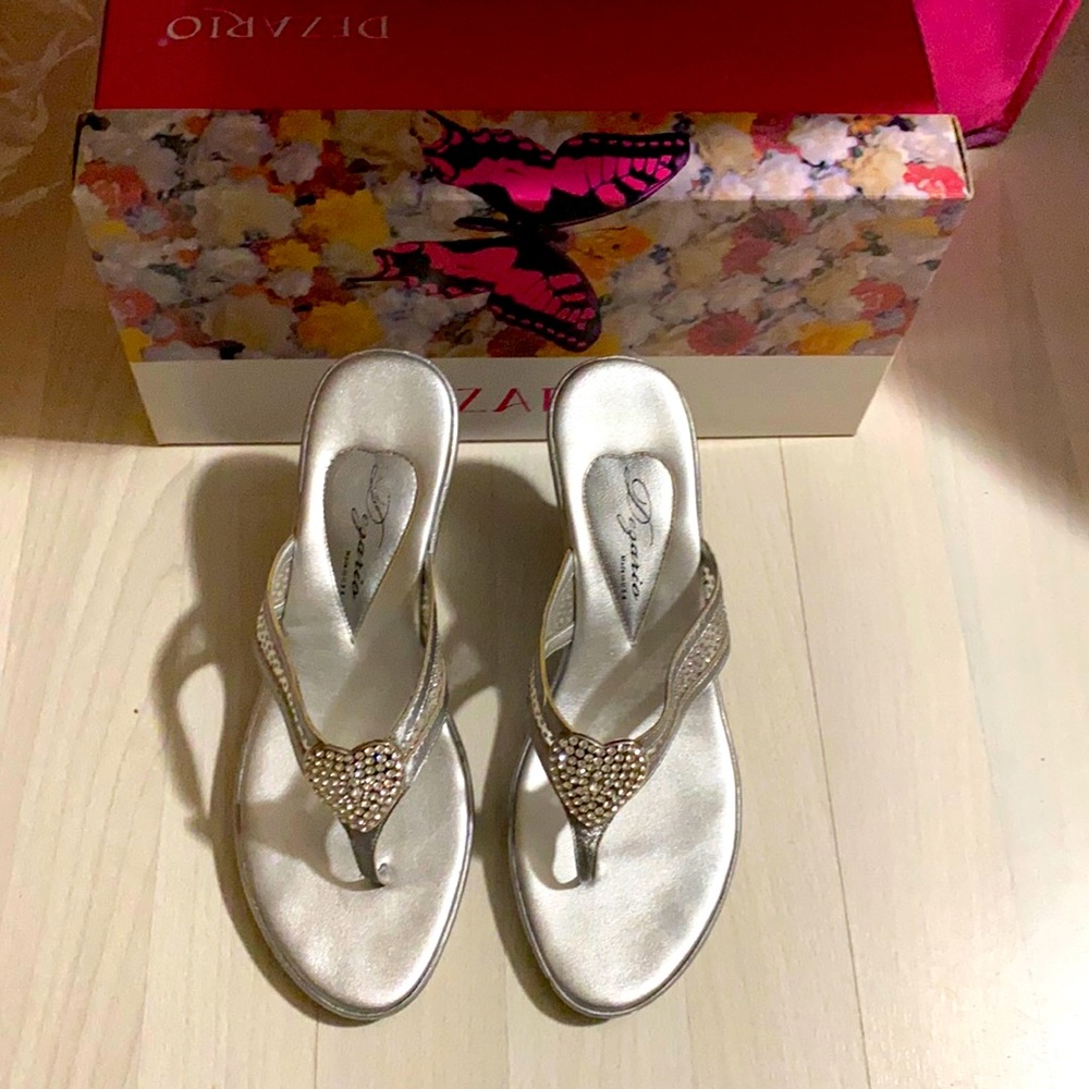 Dezario Ladies Silver Wedge Sandals 7
